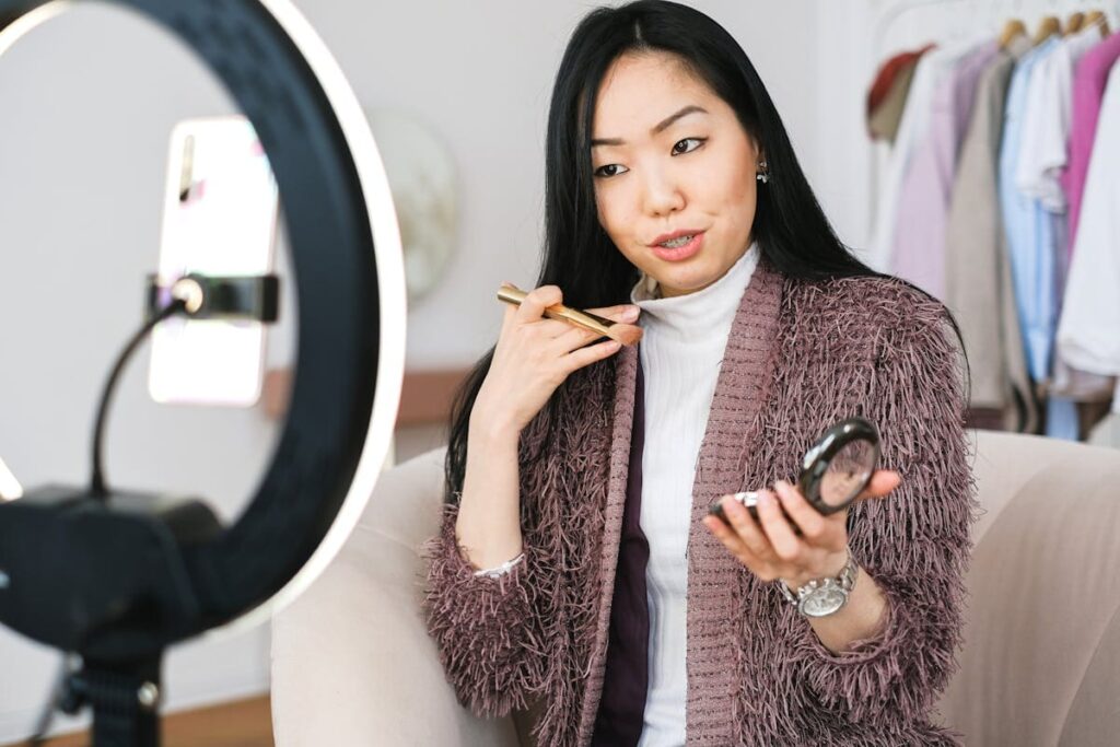 How to Build a Personal Brand That Stands Out in 2025